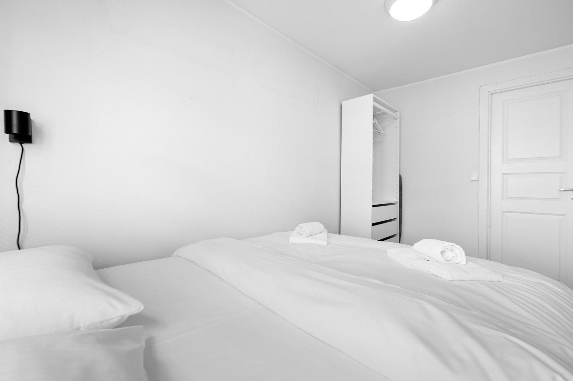 Homerentals Apartments - Behind Bryggen & Historic Cobblestone Streets - 2 Floor Renovated From February 2025 Берген Екстер'єр фото