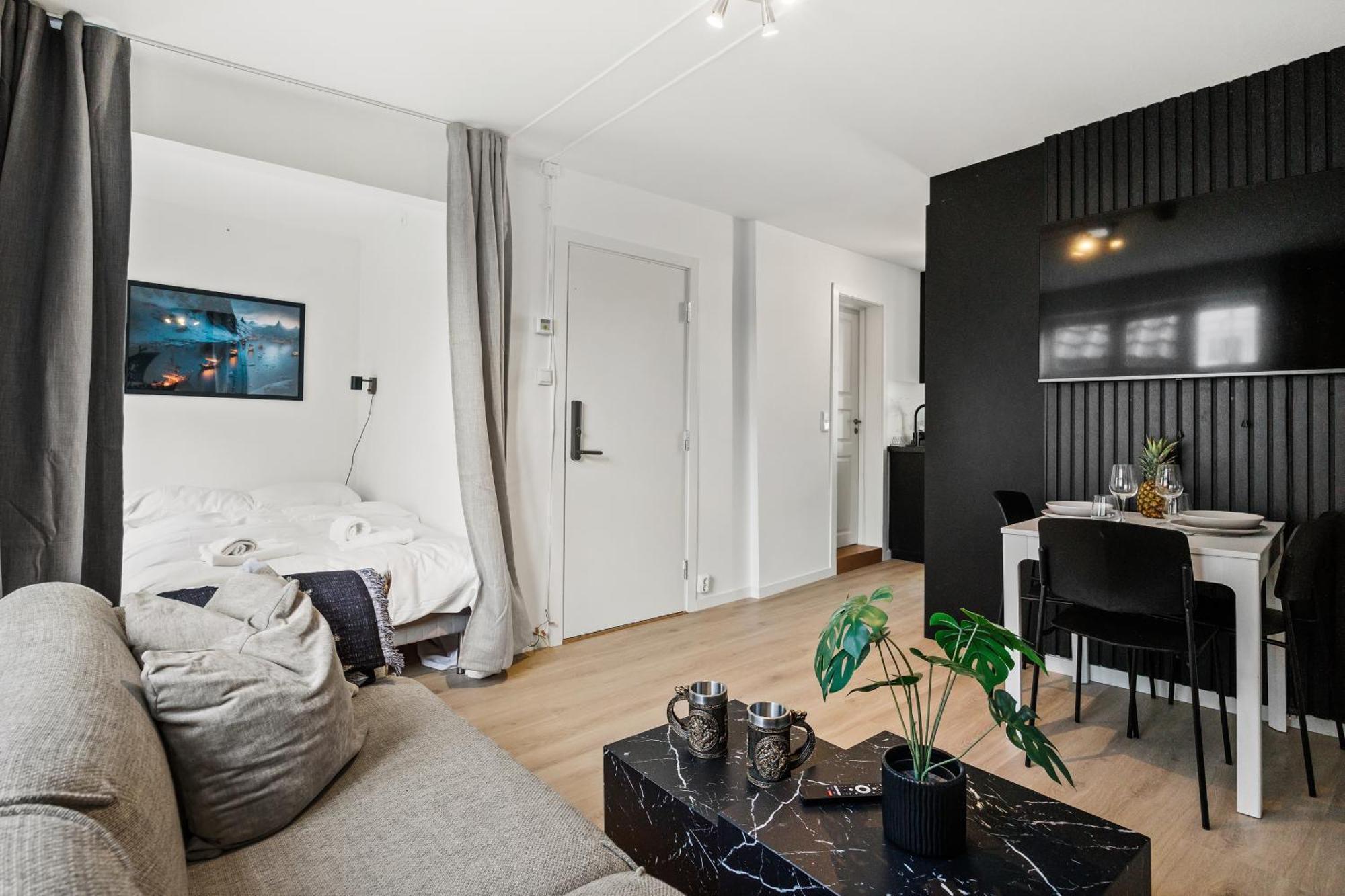 Homerentals Apartments - Behind Bryggen & Historic Cobblestone Streets - 2 Floor Renovated From February 2025 Берген Екстер'єр фото