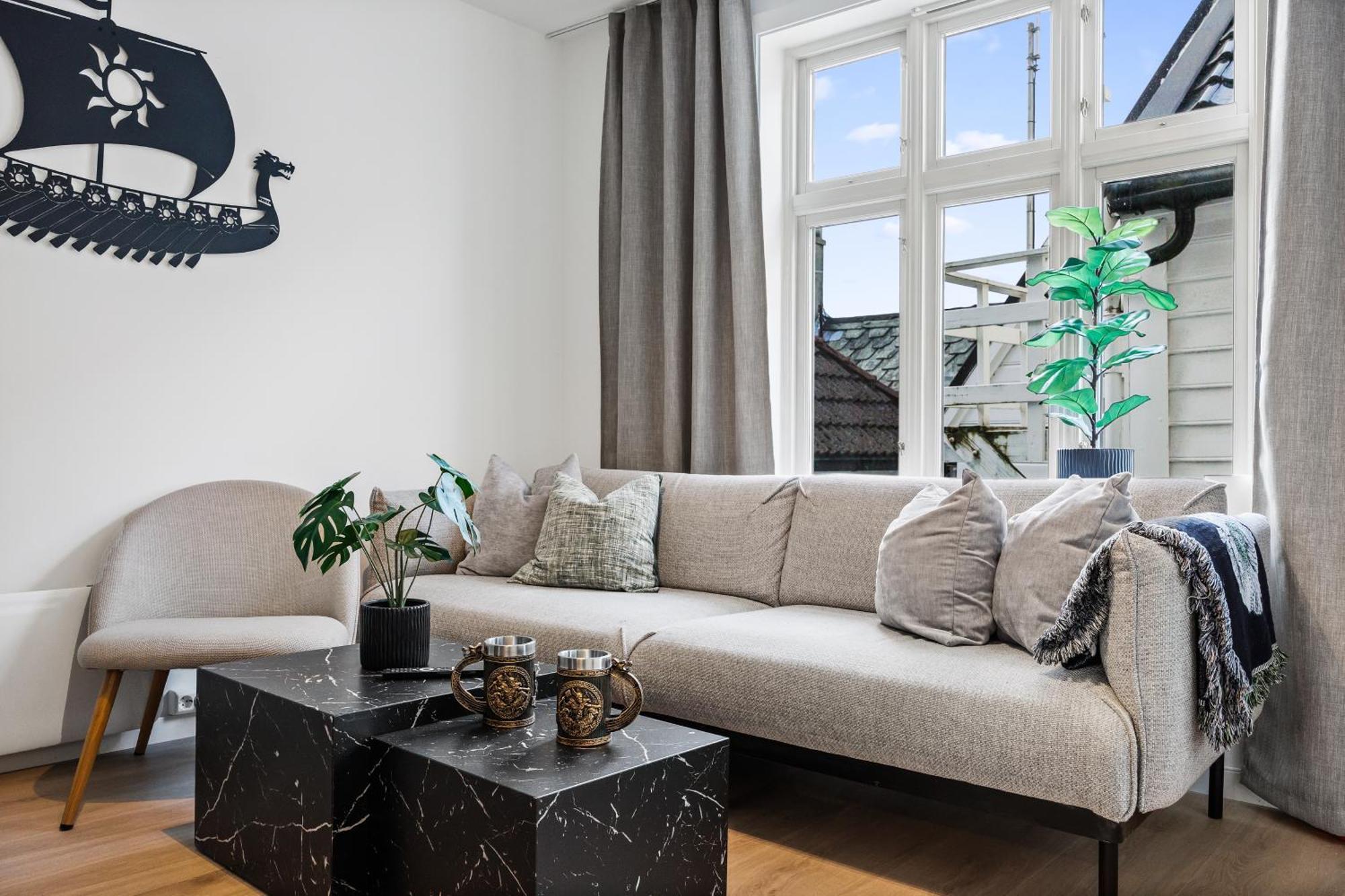 Homerentals Apartments - Behind Bryggen & Historic Cobblestone Streets - 2 Floor Renovated From February 2025 Берген Екстер'єр фото
